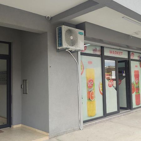 Apartmani Stari Aerodrom Podgorica Exterior foto