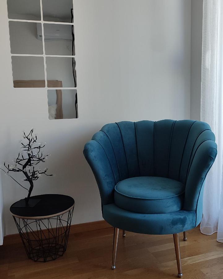 Apartmani Stari Aerodrom Podgorica Exterior foto
