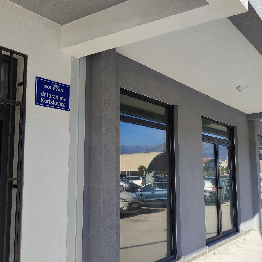 Apartmani Stari Aerodrom Podgorica Exterior foto