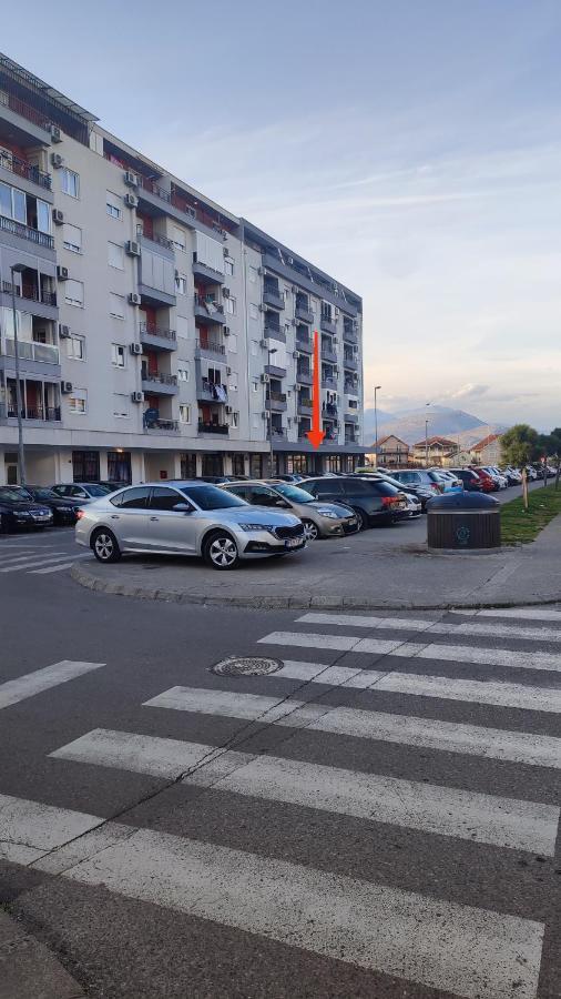 Apartmani Stari Aerodrom Podgorica Exterior foto