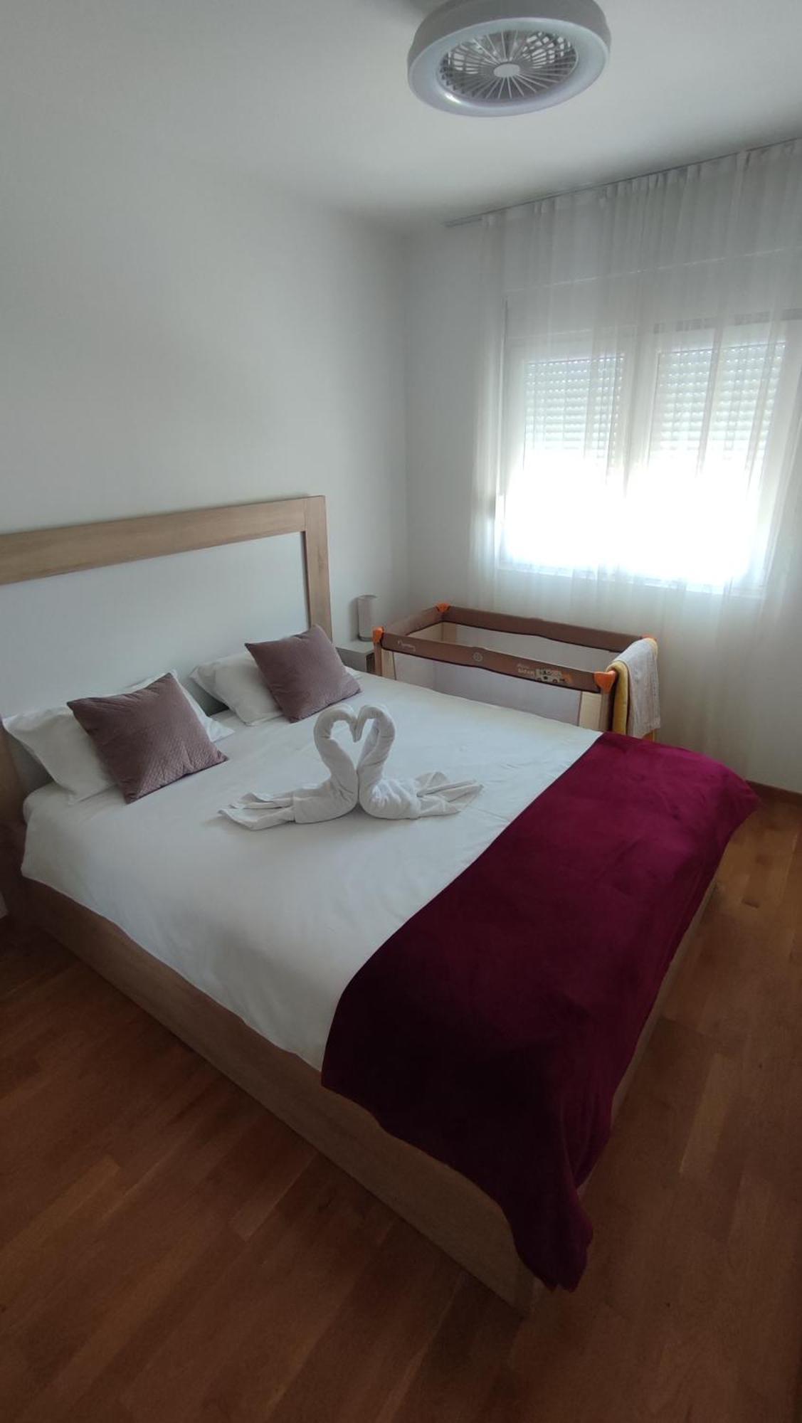 Apartmani Stari Aerodrom Podgorica Exterior foto